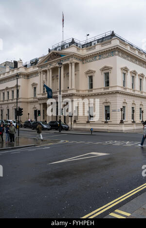 Institute of Directors Pall Mall London Stock Photo - Alamy