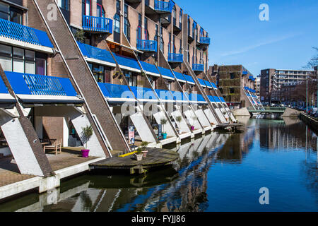 Residential area in the city center, at the Delft Vaart canal, waterfront living, Rotterdam, Netherlands, Stock Photo
