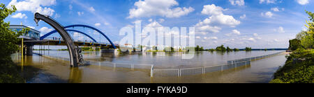 Overflowed promenade at River Oder, Frankfurt/Oder Stock Photo