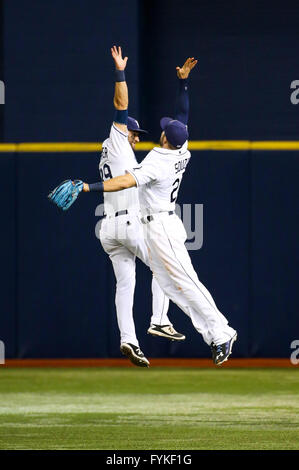 Fly Drive Mlb Tampa Bay Rays center fielder Jonny DeLuca (21) makes a diving catch on ...
