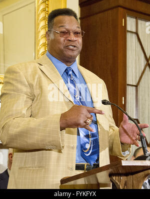 Washington, District of Columbia, USA. 26th Apr, 2016. Former World Heavyweight Champion Larry Holmes makes remarks at a press conference to discuss the observational study on the brain health of active and retired professional fighters on Capitol Hill in Washington, DC on Tuesday, April 26, 2016. The study, led by researchers from the Cleveland Clinic, is designed to better identify, prevent and treat Chronic Traumatic Encephalopathy (CTE.).Credit: Ron Sachs/CNP © Ron Sachs/CNP/ZUMA Wire/Alamy Live News Stock Photo