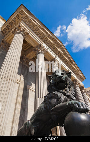 Lion at Spanish Congress of Deputies in Madrid Stock Photo