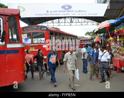 Busbahnhof, Fort, Pettah, Colombo, Sri Lanka Stock Photo