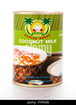 Winneconne, WI - 21 February 2015:  Can of Sunlee Brand coconut milk. Stock Photo