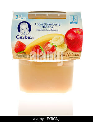 Winneconne, WI - 19 Nov 2015:  Package of Gerber apple, strawberry and banana all natural baby food Stock Photo