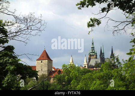 St.-Veits-Dom in Prag and hradschin Stock Photo