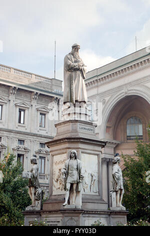 Statue of Leonardo Da Vinci, Milan, Italy Stock Photo