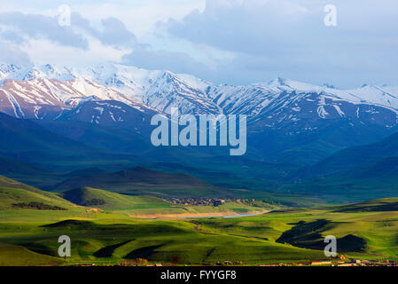 Eurasia, Caucasus region, Armenia, Syunik province, scenery near Sisian