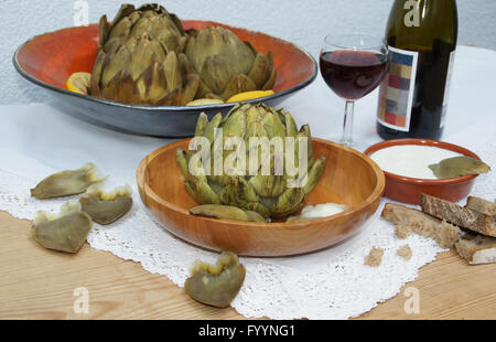 Cynara scolymus, Globe artichoke Stock Photo