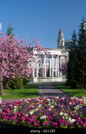 Alexandra Gardens War Memorial and City Hall clock tower Cathays Park Civic Centre Cardiff South Wales UK Stock Photo