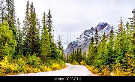 Mount Edith Cavell in beautiful Jasper National Park in the mighty Canadian Rocky Mountains of Alberta Stock Photo