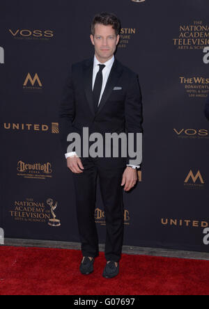 Los Angeles, CA, USA. 29th Apr, 2016. 29 April 2016 - Los Angeles, California - Nate Berkis. Arrivals for the 43rd Annual Daytime Creative Arts Emmy Awards held at the Westin Bonaventure Hotel and Suites Photo Credit: Birdie Thompson/AdMedia Credit:  Birdie Thompson/AdMedia/ZUMA Wire/Alamy Live News