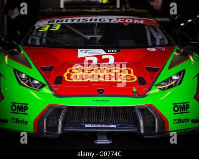 Rockingham Speedway, UK. 30th April, 2016. BritishGT at Rockingham Speedway. #33 Barwell Motorsport Lamborghini GT3 driven by Jon Minsaw/Phil Keen Credit:  steven roe/Alamy Live News Stock Photo