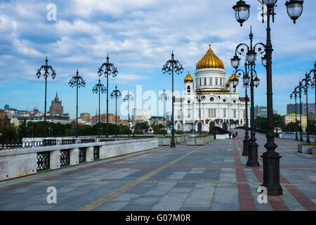 Patriarch bridge lamps and Cathedral of Christ the Savior in Moscow, Russia Stock Photo