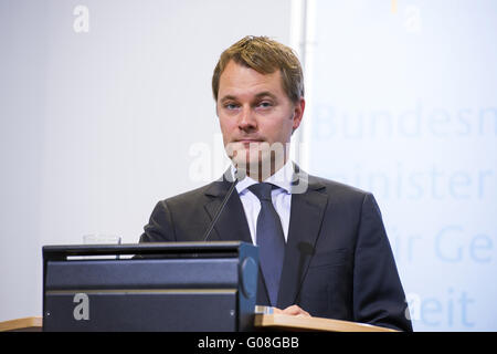 Prof klaus cichutek hi-res stock photography and images - Alamy