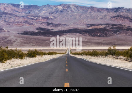 Highway 190 through Panamint Valley Stock Photo