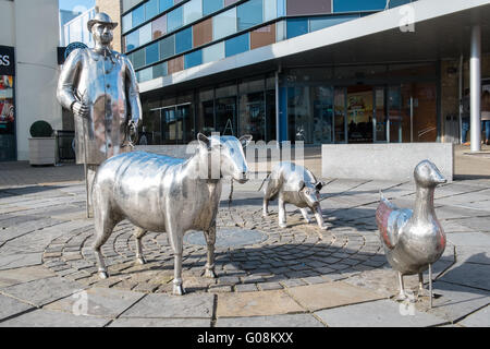 Metal farm sculptures called The Drover in Carmarthen town centre, Carmarthenshire, Wales.Landmark in Carmarthen Stock Photo