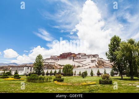 Potala Palace in Lhasa of Tibet, China Stock Photo