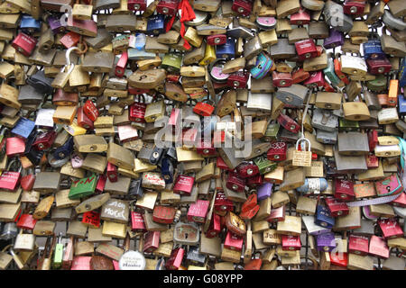 A lot of padlocks on the Hohenzollern-bridge, Colo Stock Photo