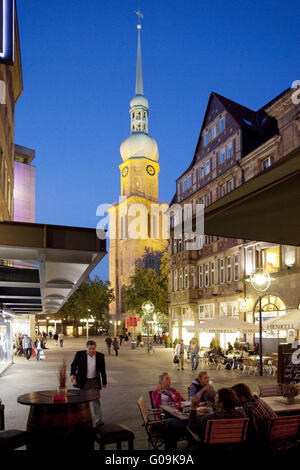 Age market with Reinoldi church, Dortmund, Germany Stock Photo