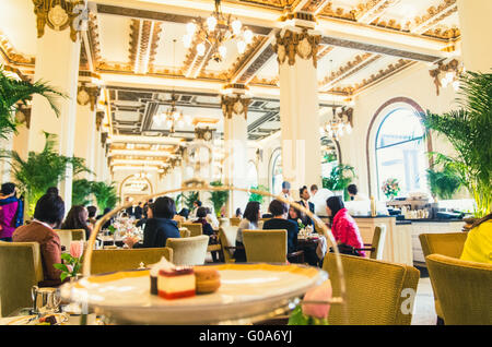 Afternoon High Tea Time at Peninsula Hong Kong Stock Photo