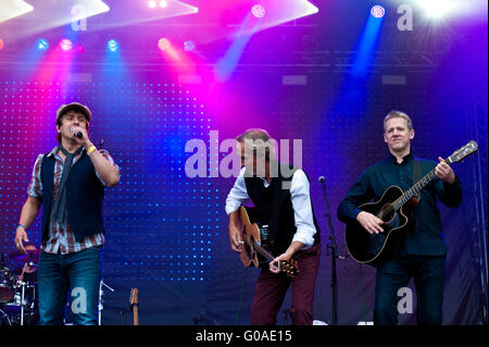 Mike and the Mechanics live on Kiel Week 2014 Stock Photo