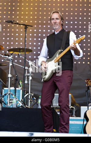 Mike and the Mechanics live on Kiel Week 2014 Stock Photo