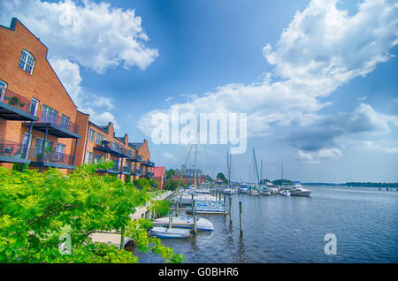 town waterfront scenes in washington north carolina Stock Photo - Alamy