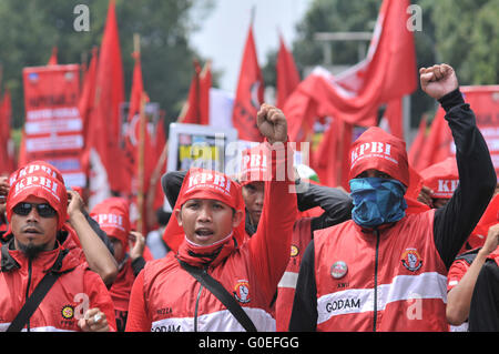 Jakarta, Indonesia. 01st May, 2016. Confederation of Trade Unions ...