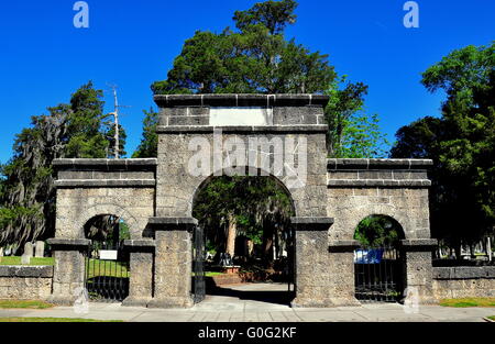 New Bern, North Carolina:   Weeping Arch Gate at historic Cedar Grove Cemetery on Queen Street * Stock Photo