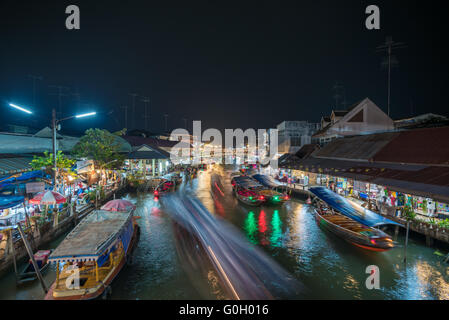 Night lights of Amphawa floating market, Thailand Stock Photo
