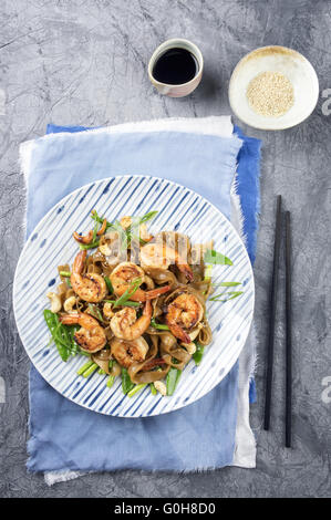 Kingprawns with Rice Noodles and Vegetable on Plate Stock Photo