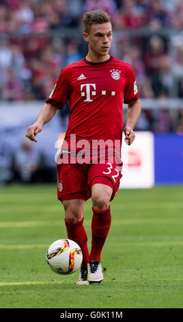 Munich, Germany. 30th Apr, 2016. Munich's Joshua Kimmich in action during the German Bundesliga soccer match between Bayern Munich and Borussia Moenchengladbach at the Allianz Arena in Munich, Germany, 30 April 2016. Photo: SVEN HOPPE/dpa/Alamy Live News Stock Photo