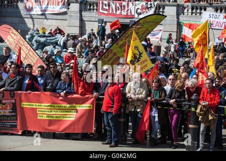 London, UK. 1st May, 2016. Marchers assemble for the May Day rally in Trafalgar Square. Credit:  Mark Kerrison/Alamy Live News Stock Photo