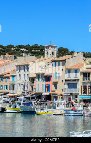 PORT DE CASSIS ET SES BATEAUX, CASSIS, BDR FRANCE 13 Stock Photo