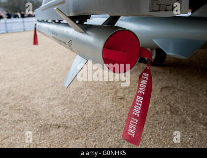 Ahead of the 2018 centenary, the RAF museum displays three iconic aircraft, The WWI Sopwith Snipe, WWII Spitfire and the modern day Eurofighter Typhoon jet, in London’s Horse Guards Parade. The museum is currently preparing for a major revamp at its site in Colindale. RAF fighter pilot and world land speed record holder, Andy Green posed by a Typhoon jet. Green plans to beat his own land speed record using a Eurofighter Typhoon jet engine.  Featuring: Eurofighter Typhoon Where: London, United Kingdom When: 01 Apr 2016 Stock Photo