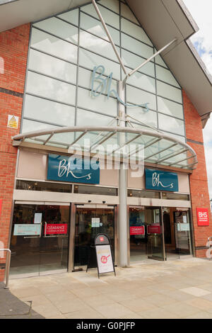 BHS or British Home Stores shop display in Wrexham Wales with clearance sale signs the retail company filed for administration in 2016 Stock Photo