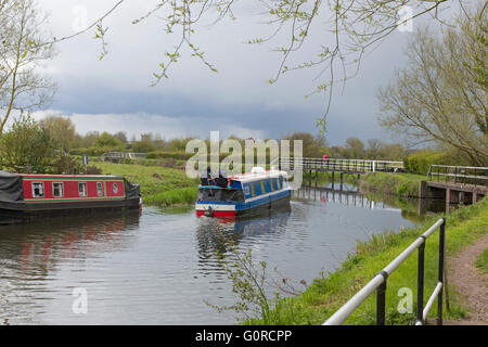 Between Alrewas and here at Wychnor, the River Trent forms part of the Trent and Mersey Canal, Staffordshire, England, UK Stock Photo