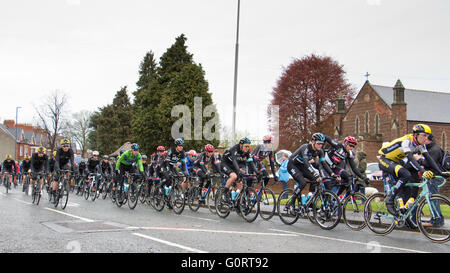 Le Tour de Yorkshire runs through Northallerton, North Yorkshire on 1st May 2016 Stock Photo