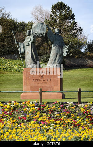 Declaration of Scottish Independence. Statue in Arbroath, Angus, Scotland, UK. Stock Photo