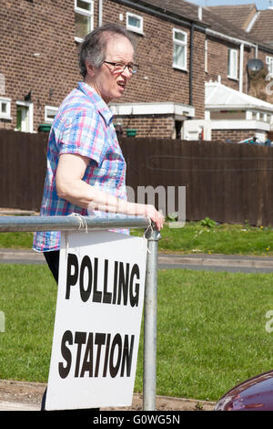 Oakham, Rutland, UK. 5th May, 2016. One of the polling stations in the county town of Oakham in Rutland where residents cast their votes for their preferred choice of candidate to be the new police and crime commissioner for Leicestershire and Rutland. Credit:  Jim Harrison/Alamy Live News Stock Photo