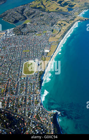 St Clair and St Kilda Beaches, Dunedin, Otago, South Island, New Zealand - aerial Stock Photo