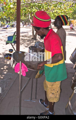 dh Mayreau island ST VINCENT CARIBBEAN People Rastafarian Hat drummer musician drum steel band group man clothes traditional drums Stock Photo