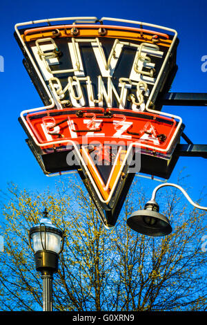 Neon Sign above Five Points Pizza is in the heart of the trendy East Nashville, TN neighborhood on Woodland Street Stock Photo