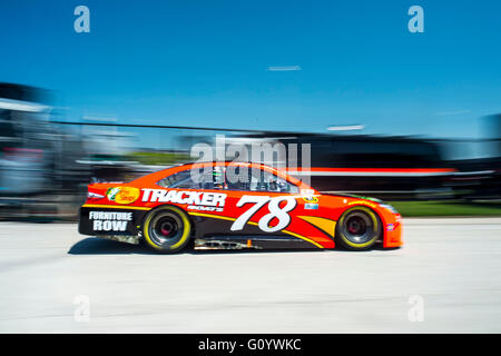 Kansas City, KS, USA. 14th Mar, 2015. Kansas City, KS - May 06, 2016: Martin Truex Jr drives the #78 Bass Pro Shops/TRACKER Boats Toyota onto the track during the GoBowling 400 weekend at the Kansas Speedway in Kansas City, KS. © csm/Alamy Live News Stock Photo