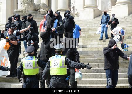 Portsmouth, UK. 7th May 2016. Police direct protesters away from the scene. Credit: Marc Ward/Alamy Live News Stock Photo