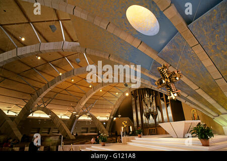 Shrine of Padre Pio (designed by Renzo Piano), San Giovanni Rotondo, Puglia, Italy Stock Photo