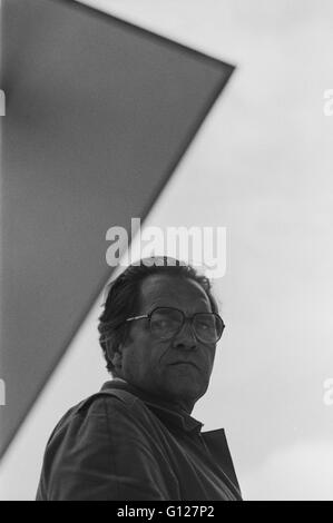 Archive image of photographer Jorge Lewinski, 1921-2008, photographed at the South Bank Centre, London, by Mark Dunn, 1979 Stock Photo