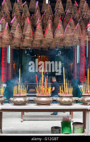 South East Asia, Vietnam, Ho Chi Mihn City (Saigon), Cholon, Quan Am buddhist pagoda, incense coils Stock Photo