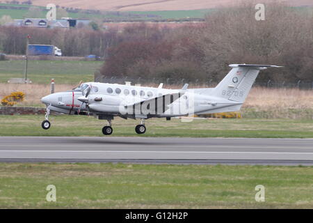 168205, a Beech UC-12W Huron of the 4th MAW, United States Marine Corps, lands at Prestwick International Airport Stock Photo